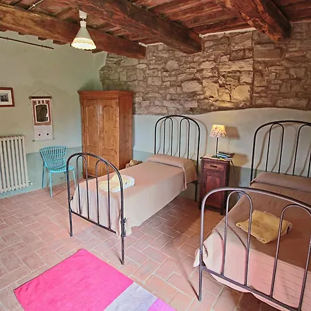 Spacious In With Pool *