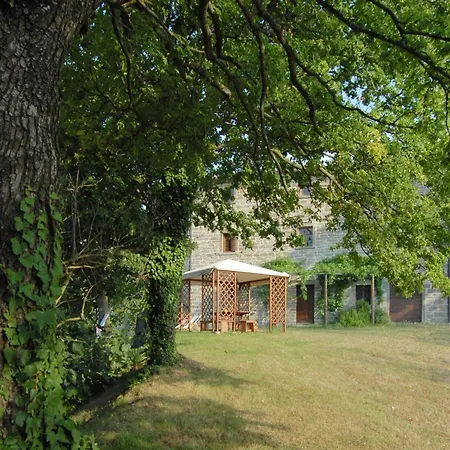 Holiday home Spacious In With Pool Apecchio